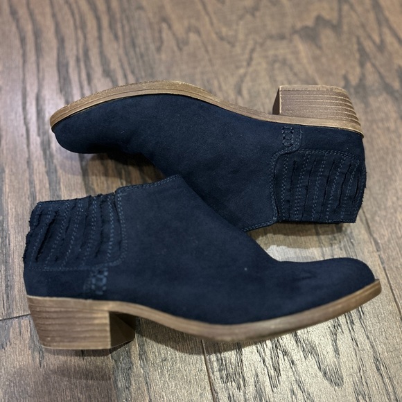 SUGAR Boots - Picture 1 of 12